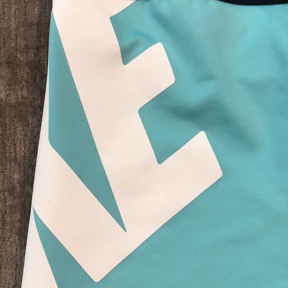 Nike shorts - Picture 4 of 7